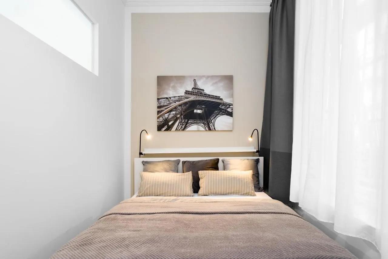 The Lohmeyerstr Vh Links, 2 Bedroom Up To 6 People 柏林